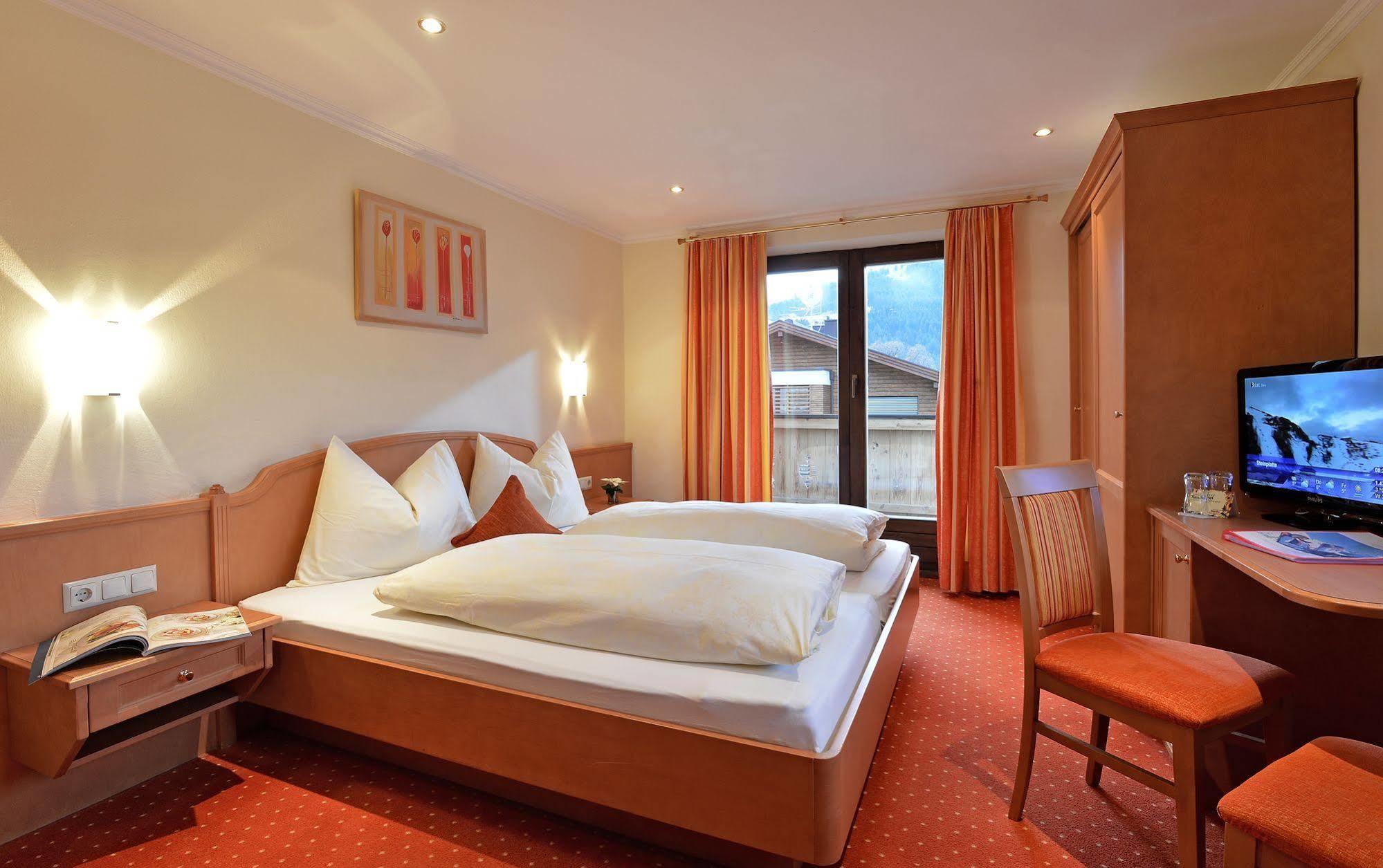 Landhotel Lechner Kirchberg in Tirol Eksteriør bilde
